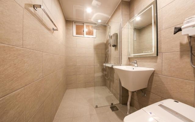 Gwangju Divine Hotel Gwangju Metropolitan City Phòng bức ảnh
