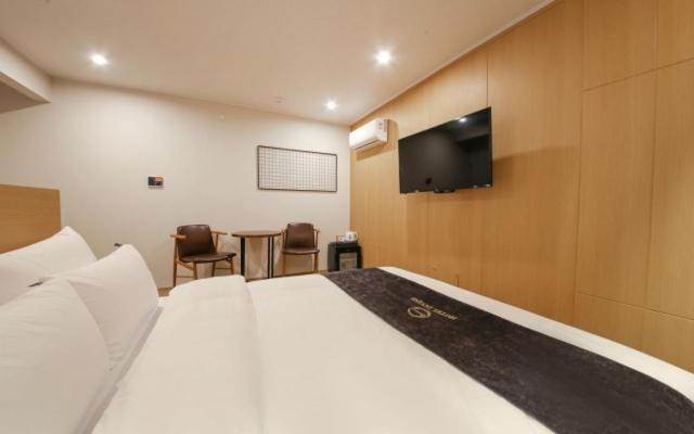 Gwangju Divine Hotel Gwangju Metropolitan City Phòng bức ảnh